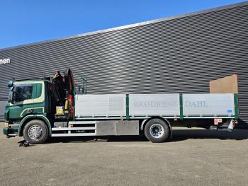 P320 4x2 / PALFINGER PK14002 / CRANE/KRAN